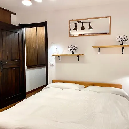 Lägenhet La Maison Des Amis